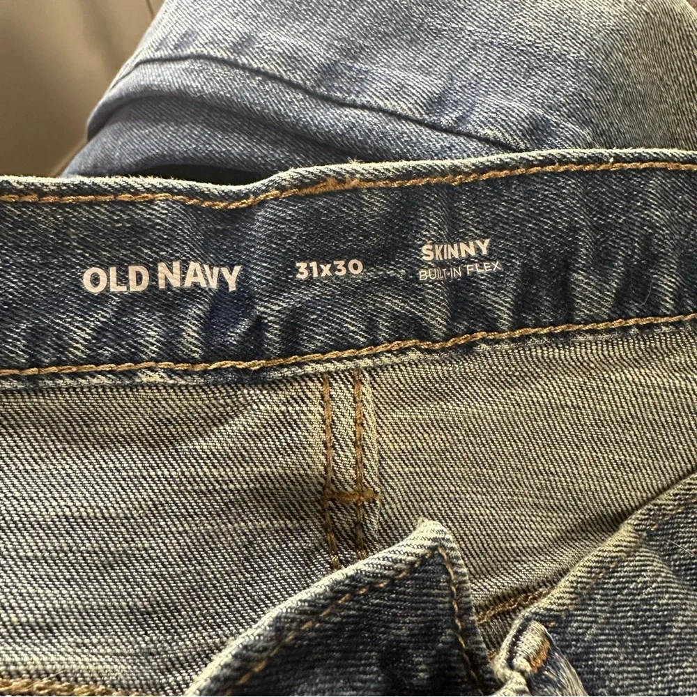 Old Navy Skinny Built-In Flex Medium Wash 31 x 30